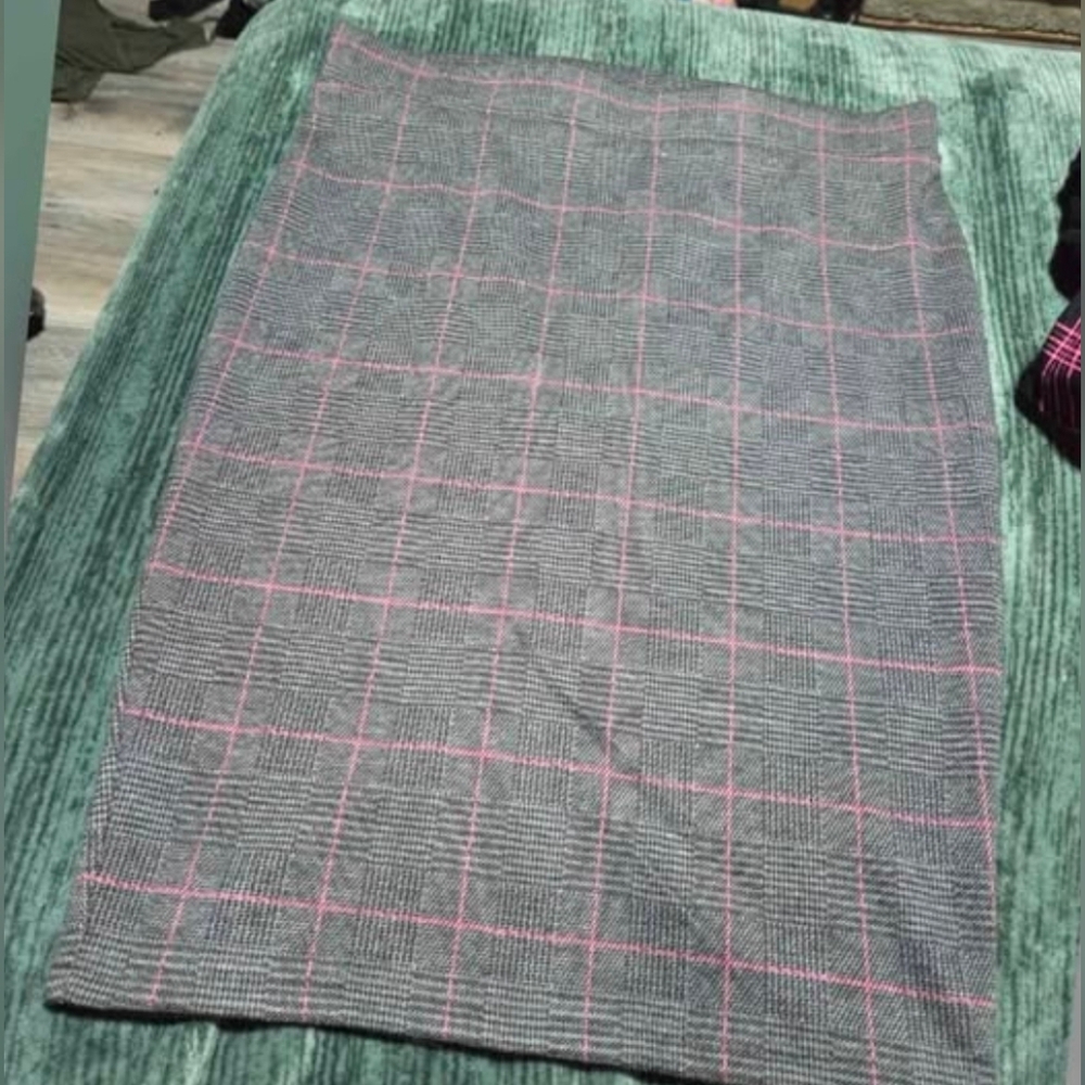 Torrid Gray and Pink Plaid Women's Skirt